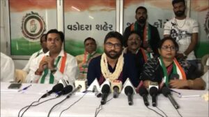 Jignedh mewani MLA of vad villege visiting vadodara city